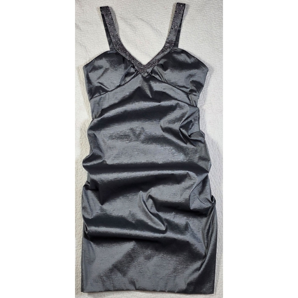 NWT Laura Sleeveless Gray Ruched Rhinestone Cocktail Dress